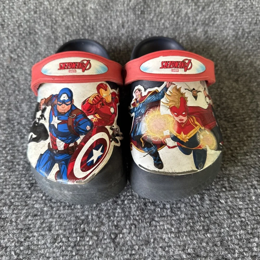 Crocs Captain America Marvel Avengers Blue Clogs Youth Child's Sz 11 Iron Man